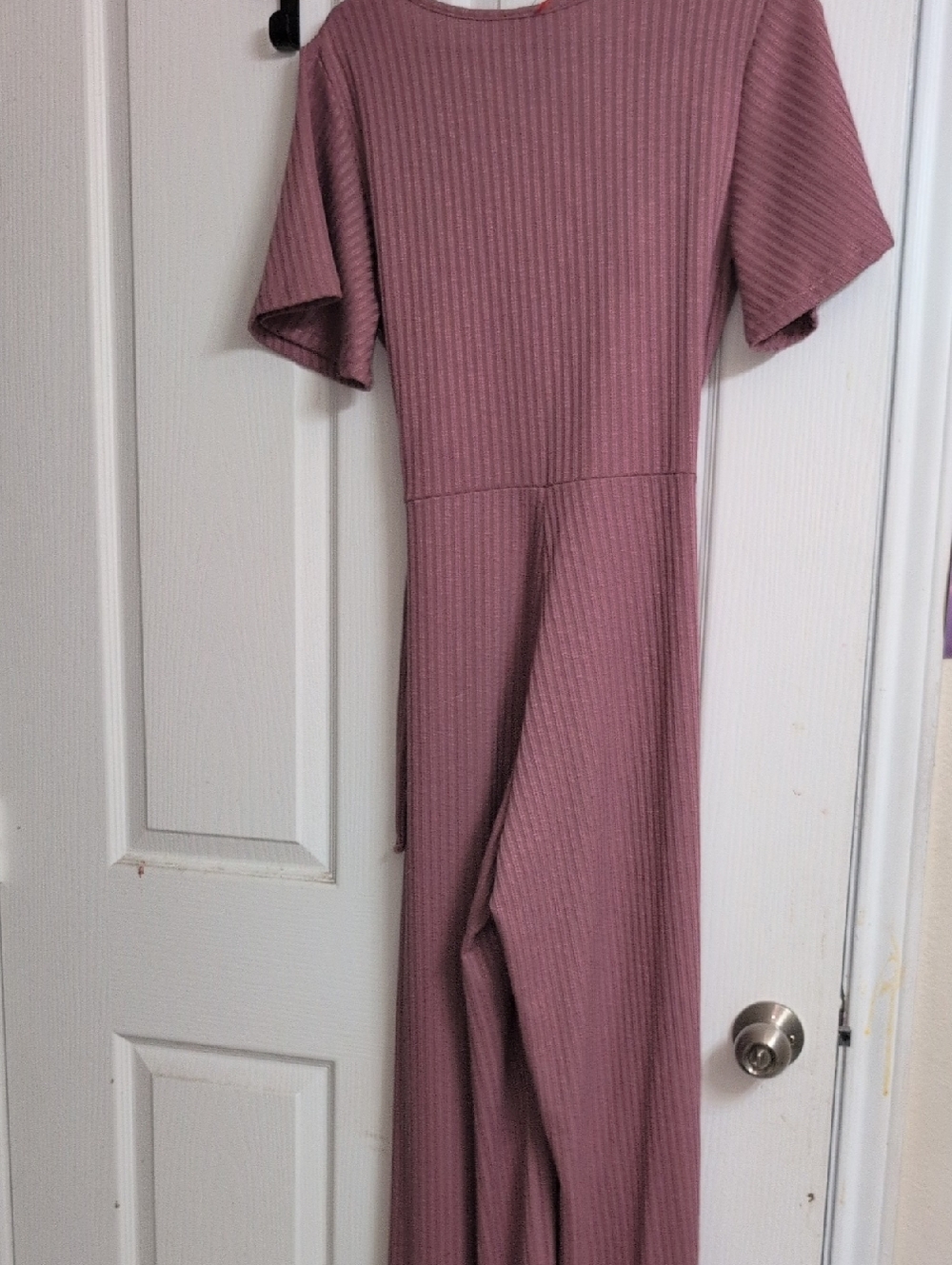 Pink jumpsuit - Picture 3 of 3